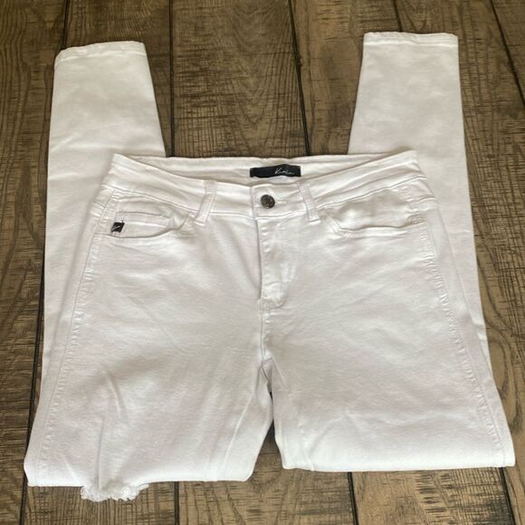 Kancan Jeans  - Picture 1 of 7